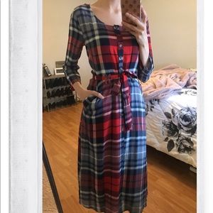 Plaid Midi Dress||